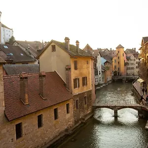 Lasuitedu12 - Pour 2 Personnes Vue Sur Les Vieilles Prison Appartement Annecy